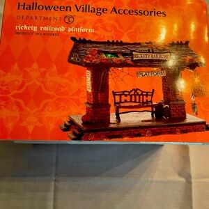 Department 56 Rickety Railroad Platform